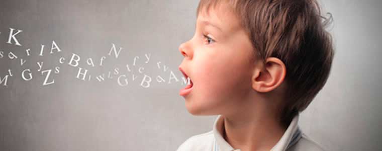 señales tampranas de tartamudez y dislexia en niños